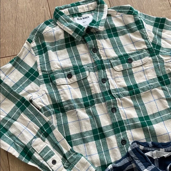 Lot of 3 flannels for your 90s cool kid(s) - Picture 2 of 8